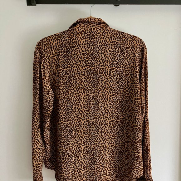 Vintage silk shirt animal print Size medium - Picture 4 of 4